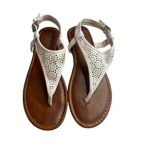 Arizona Jean Co white thong buckle sandal star lazer cuts size 7.5 M